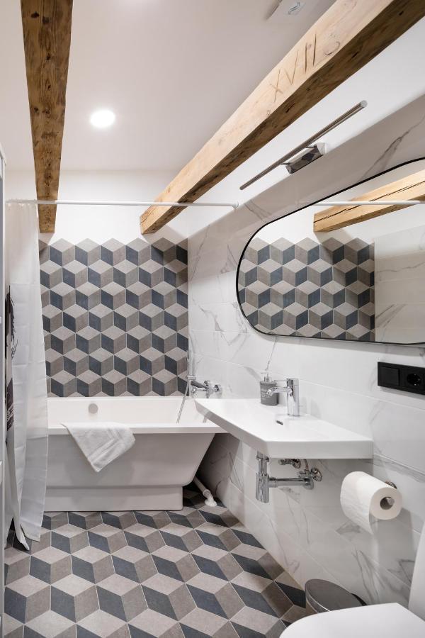 Merkela Loft Apartment Beside Vermanes Park 리가 외부 사진
