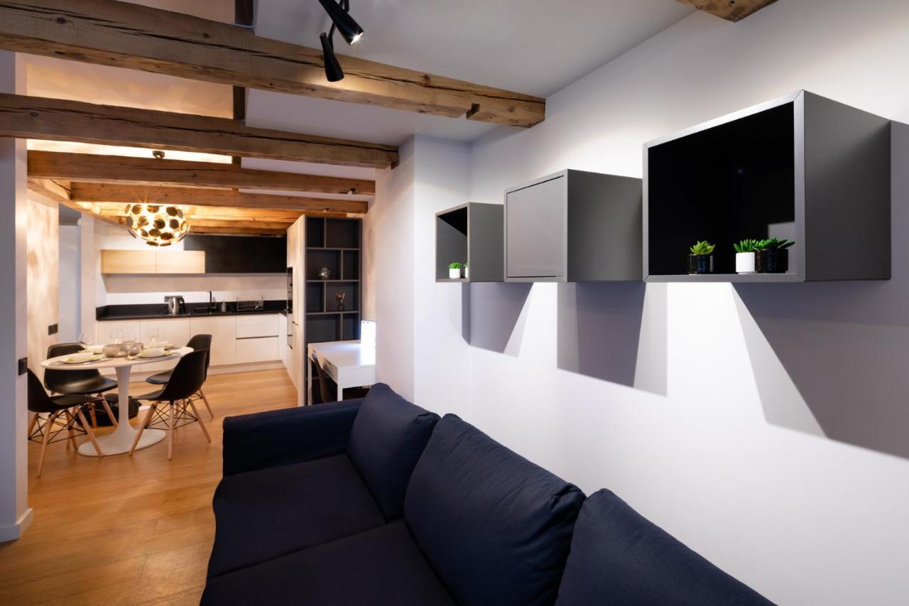 Merkela Loft Apartment Beside Vermanes Park 리가 외부 사진