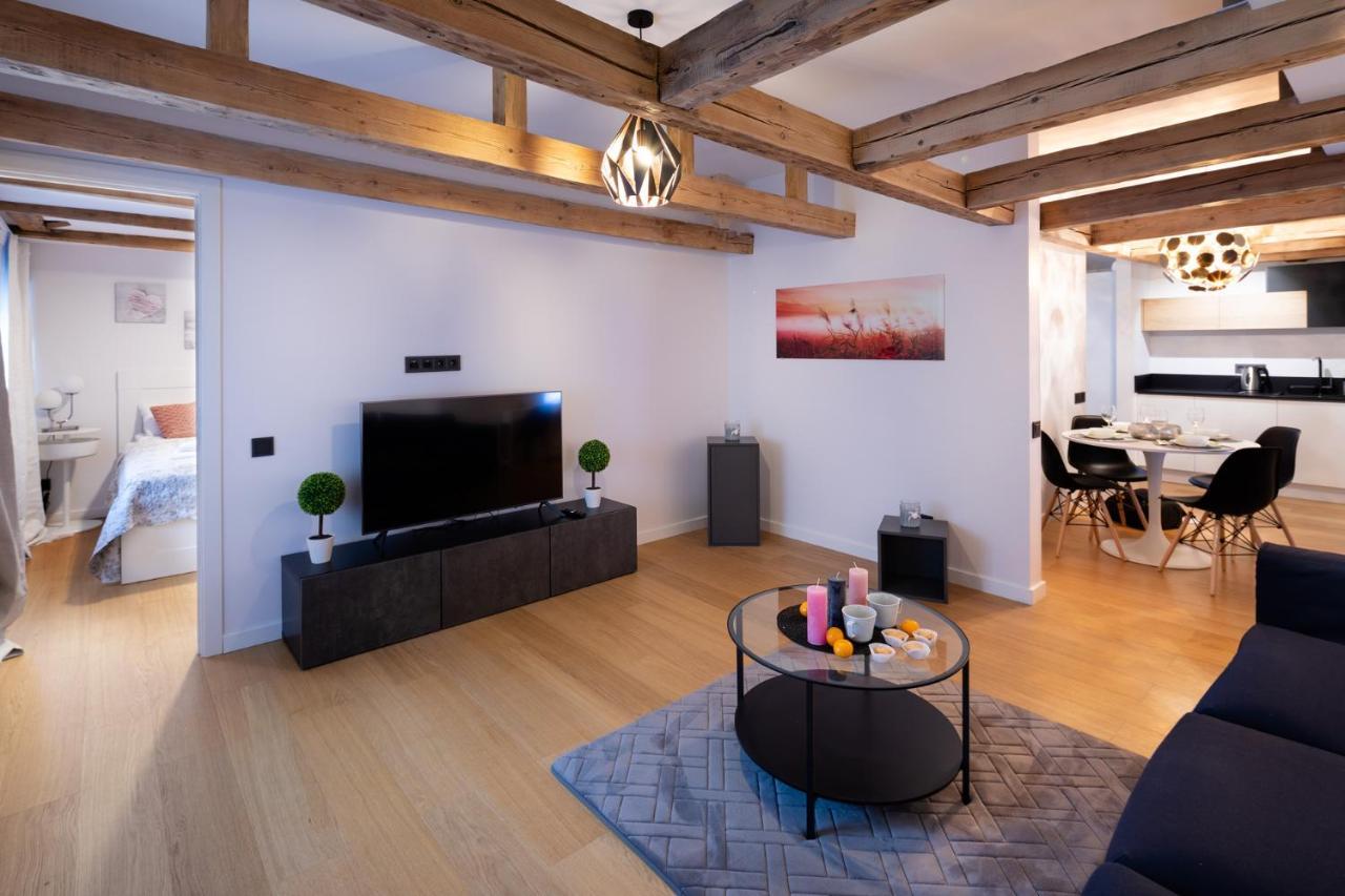 Merkela Loft Apartment Beside Vermanes Park 리가 외부 사진